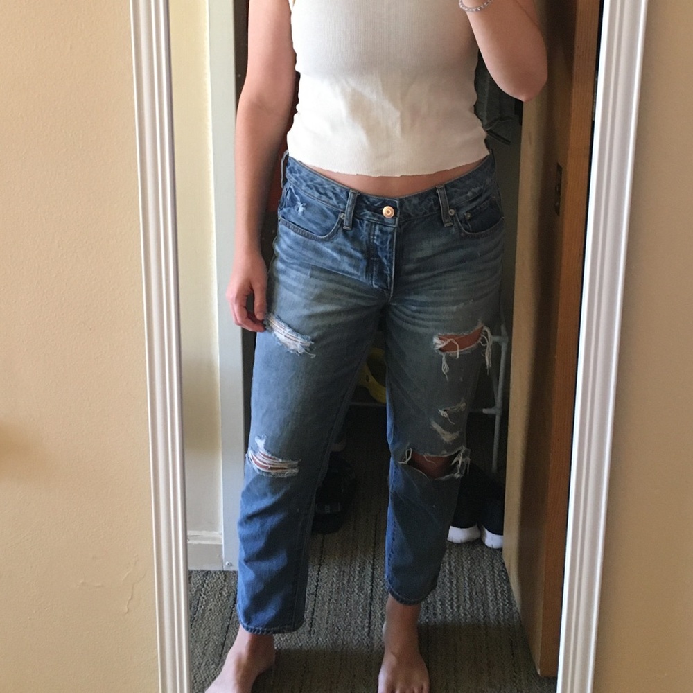 American Eagle Boy Crop Jeans